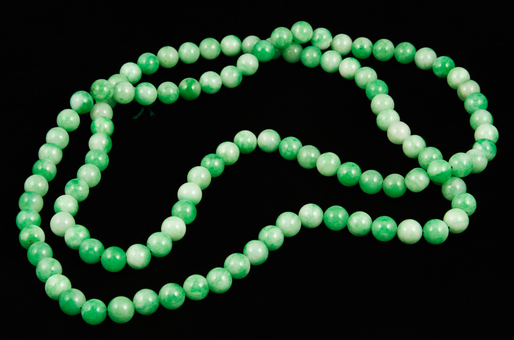 Appraisal: - Chinese Jadeite Necklace Jadeite necklace China l