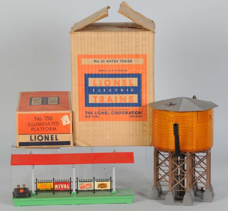 Appraisal: Lot of Lionel Accessories in OB Description Post-war Includes boxes