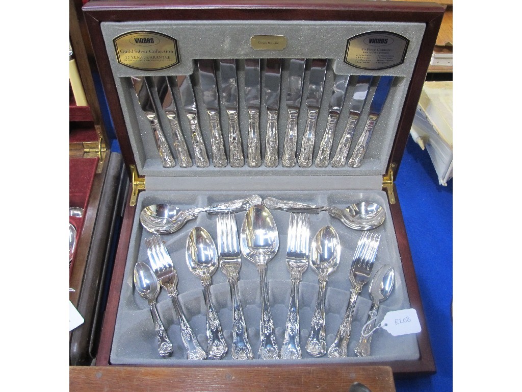 Appraisal: A silver plated cutlery set in mahogany canteen by Viners