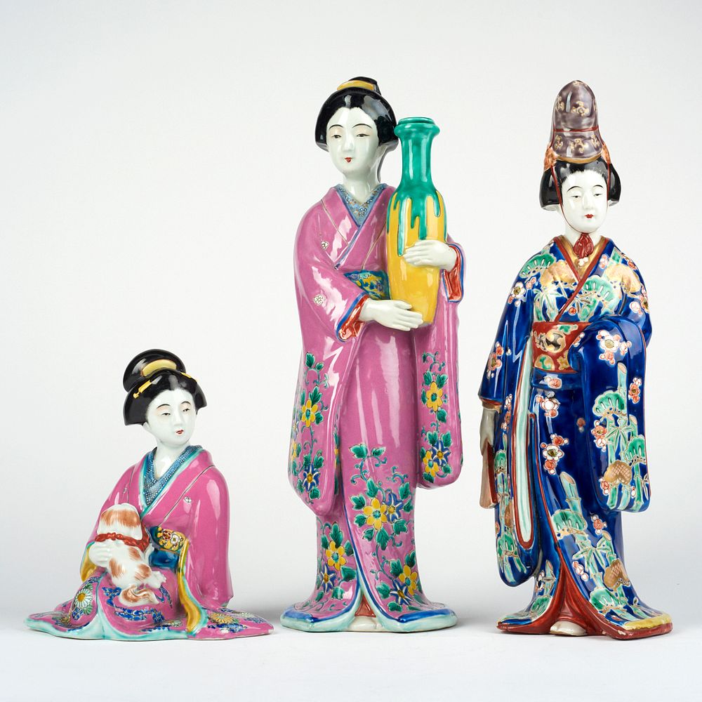 Appraisal: Grp Japanese Kutani Porcelain Geisha Figures Group of three Japanese