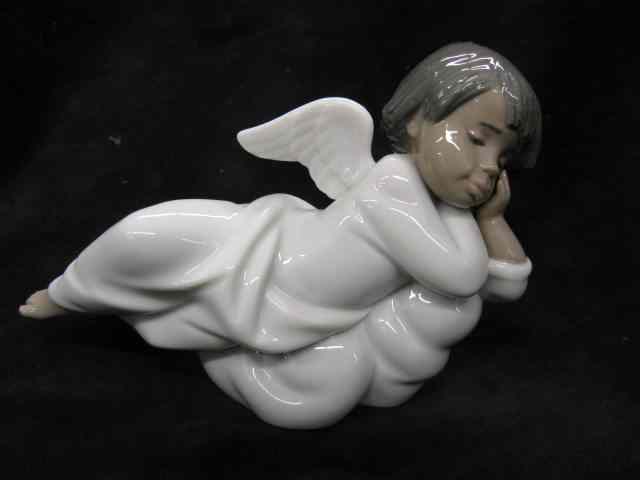 Appraisal: Lladro Porcelain Figurine of an Angel ''Heavenly Dreamer'' '' tall