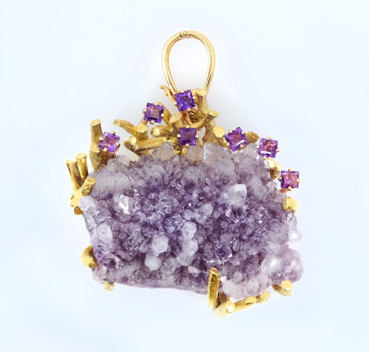 Appraisal: K AMETHSYT GEODE BROOCH PENDANT K yellow gold pendant contains