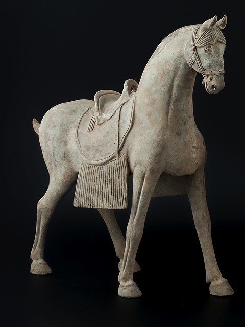 Appraisal: A Chinese painted pottery horseTang dynasty - the standing horse