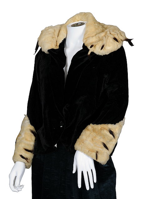 Appraisal: A s Ermine fur and black velvet coat Ermine fur