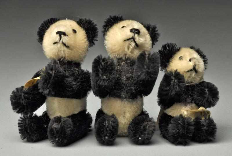 Appraisal: Lot of Schuco Panda Bears Description Two bears have US