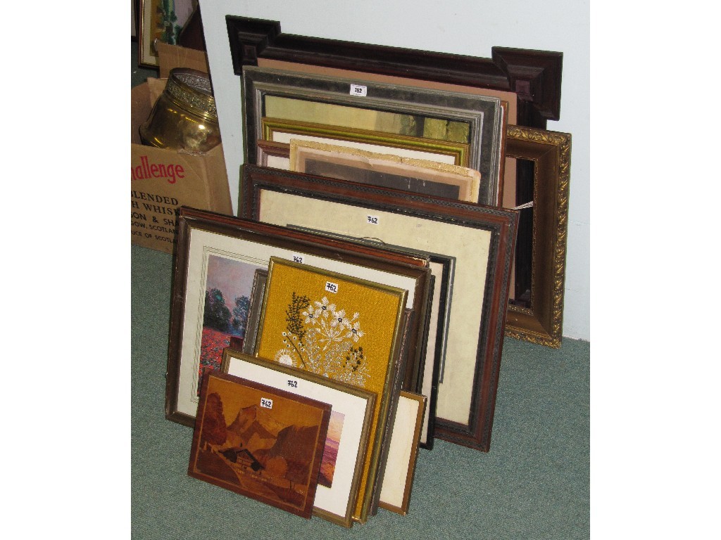 Appraisal: Lot comprising various pictures and prints