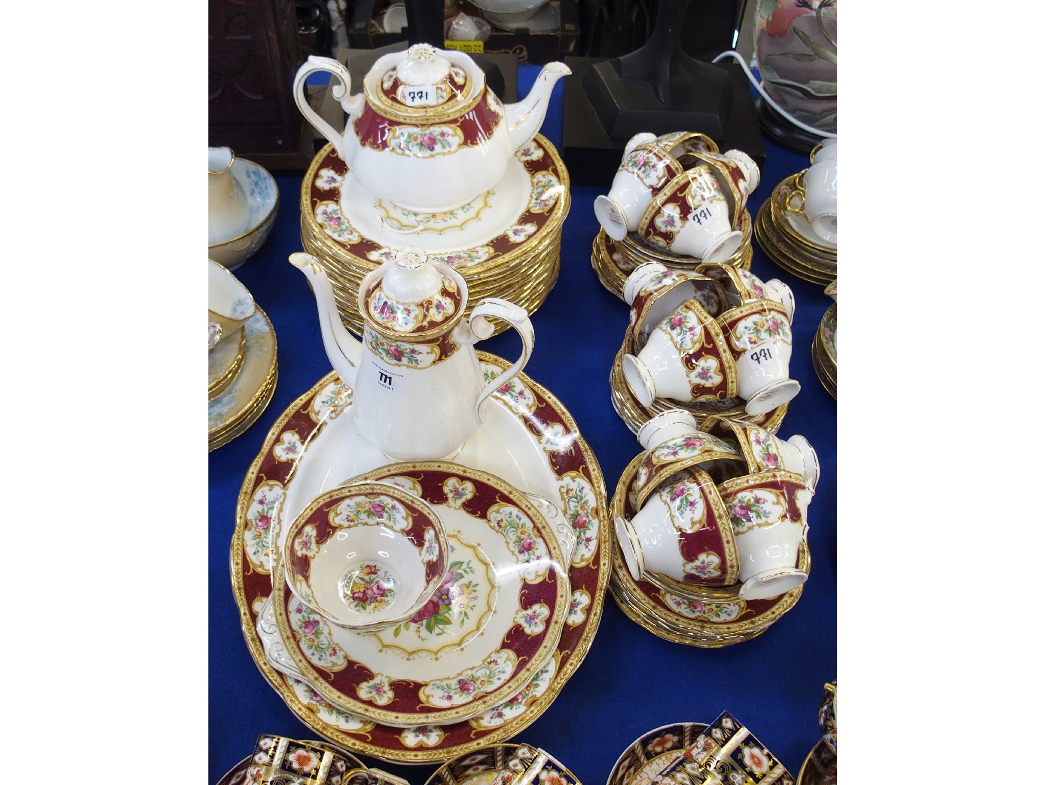 Appraisal: Extensive Royal Albert Lady Hamilton porcelain tea and coffee service