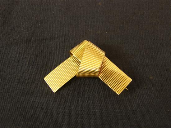 Appraisal: Gold brooch stamped k in the form of a bow