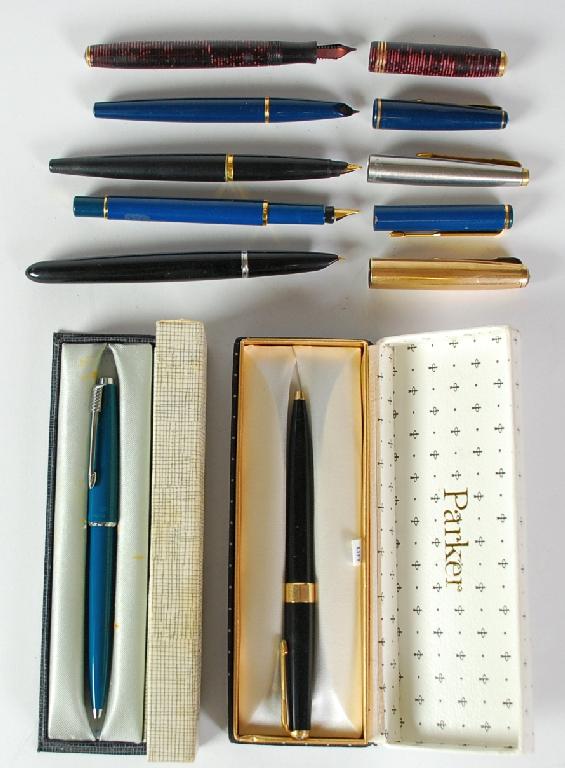 Appraisal: FOUNTAIN PENS - Parker 'Vacumatic FOUR OTHERS Parker ' '