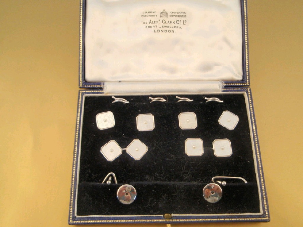 Appraisal: A cased set of cuff links shirt studs and wing