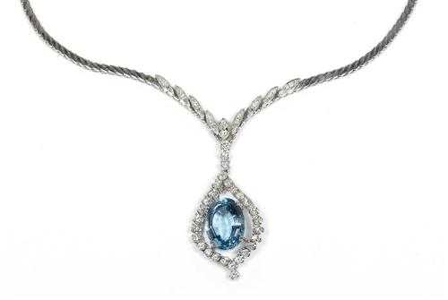 Appraisal: AQUAMARINE DIAMOND NECKLACE ca White gold Elegant necklace the top