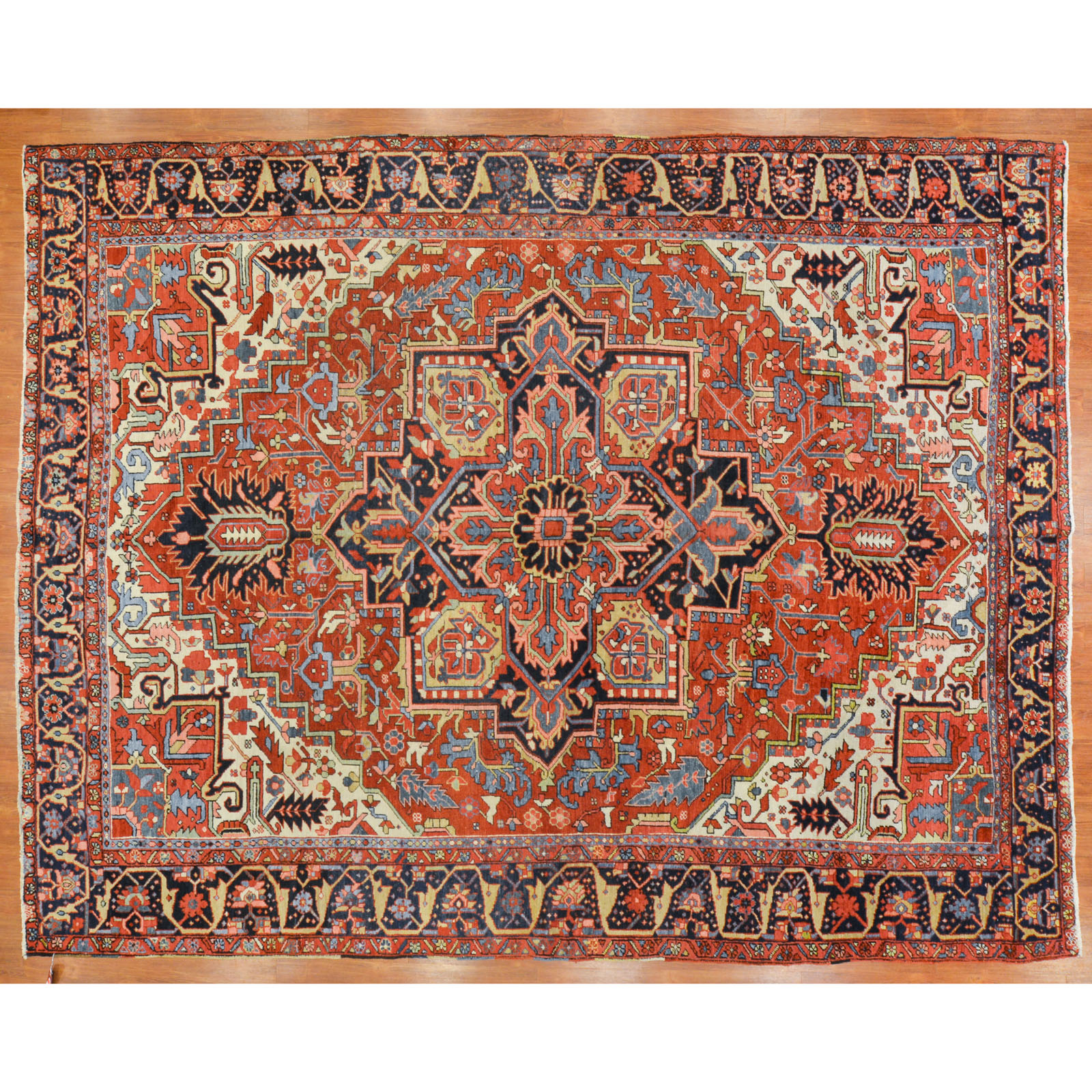 Appraisal: ANTIQUE HERIZ CARPET PERSIA X Second quarter- th century hand-knotted