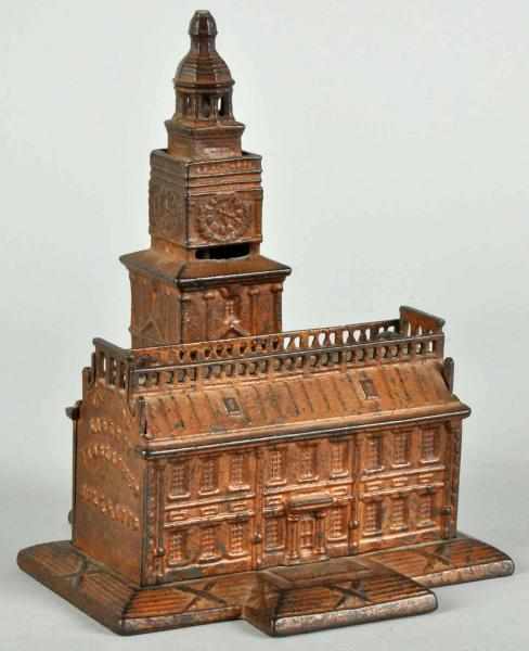 Appraisal: Cast Iron Independence Hall Still Bank Description Late s Manufactured