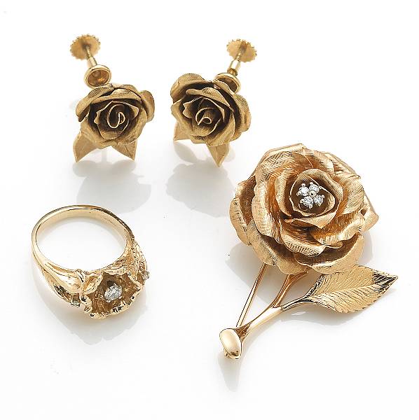 Appraisal: A collection of diamond and k gold rose motif jewelry