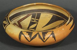 Appraisal: Hopi pottery low bowl Hopi pottery low bowl by Te-Wang-i-nema