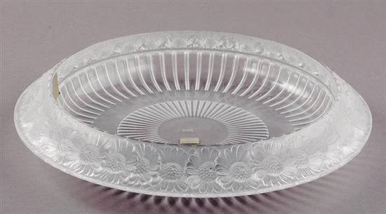 Appraisal: Lalique Marguerites crystal centerbowl high-relief modeled floral border on shallow