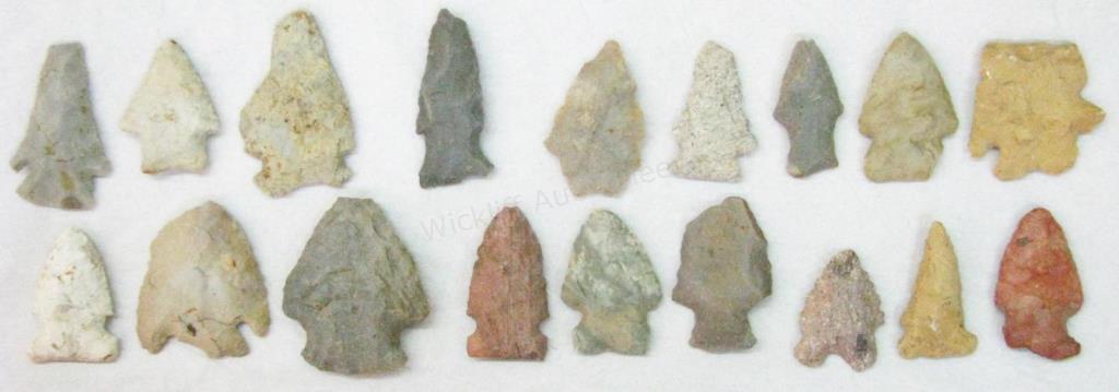 Appraisal: Collection of Indiana Arrowheads total in various forms found in