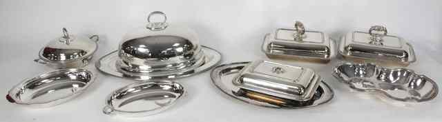 Appraisal: A quantity of silver plated ware including an oval meat