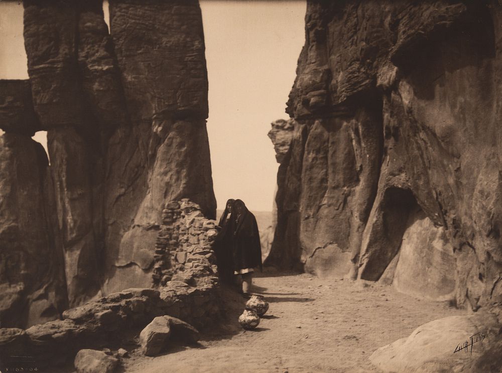 Appraisal: Edward Curtis At the Gateway - Acoma Edward S Curtis