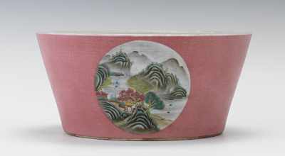 Appraisal: Qianlong Pink Bulb Planter Qianlong style porcelain planter with flaring