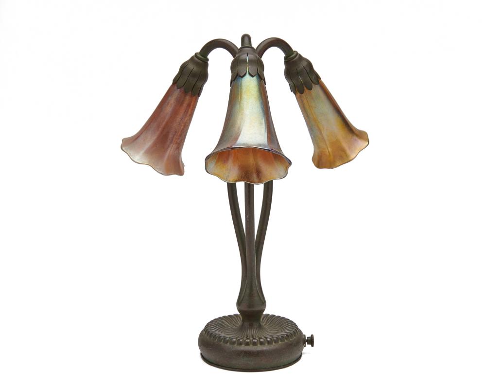 Appraisal: TIFFANY STUDIOS Three-Light Desk Lamp the base stamped Tiffany Studios