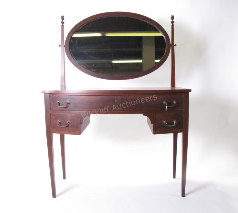 Appraisal: A Federal period style mahogany dressing table with inlaid banding