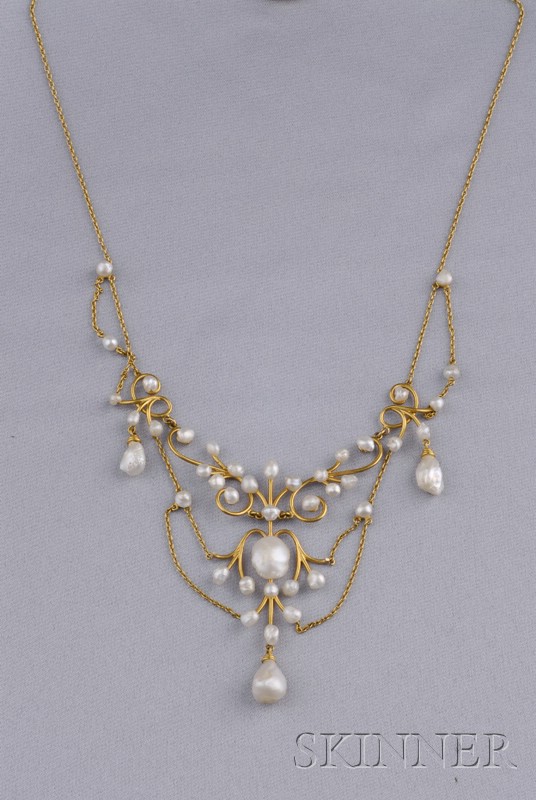 Appraisal: Art Nouveau kt Gold and Freshwater Pearl Necklace the scrolling