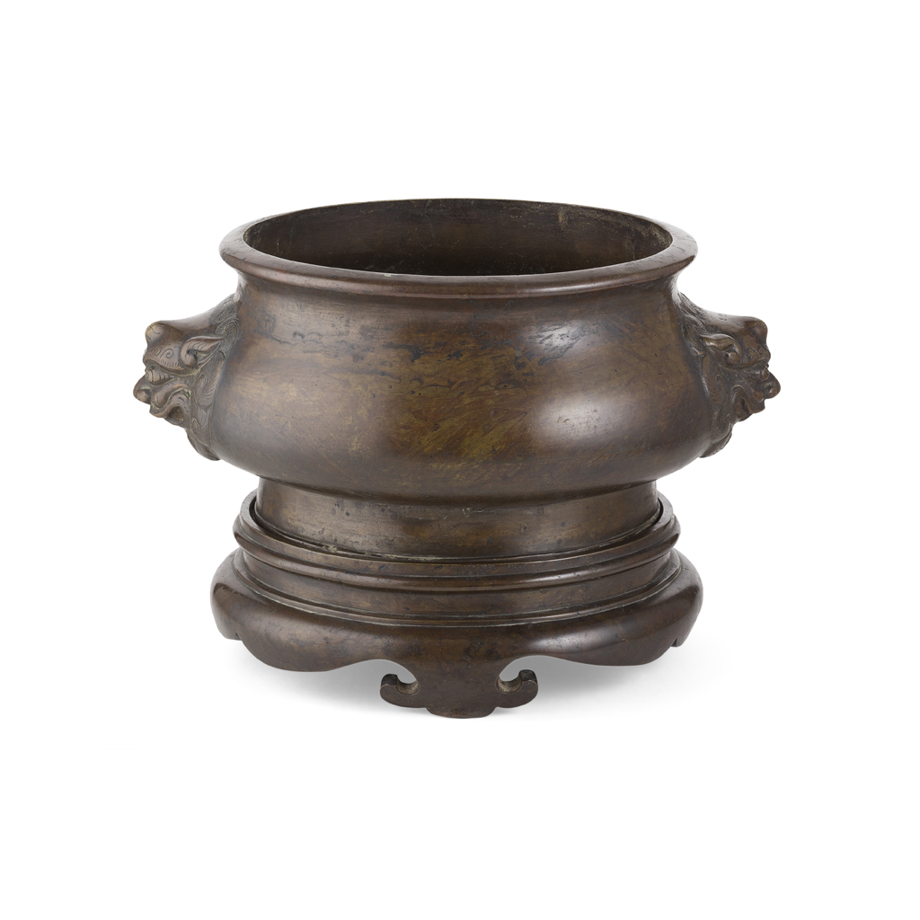 Appraisal: MASSIVE BRONZE INCENSE BURNER AND STAND QING DYNASTY TH CENTURY