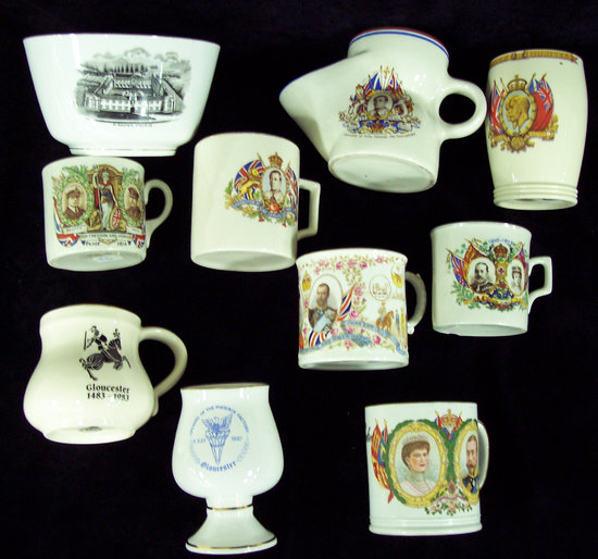 Appraisal: A collection of commemorative ware including two Edward VIII coronation