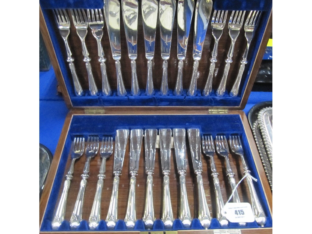 Appraisal: Cased twenty four piece fish cutlery set