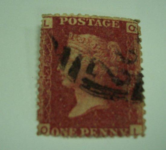 Appraisal: Great Britain - d red lettered OL used a reasonable