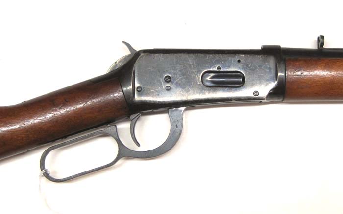 Appraisal: WINCHESTER MODEL LEVER ACTION CARBINE - caliber round barrel plain