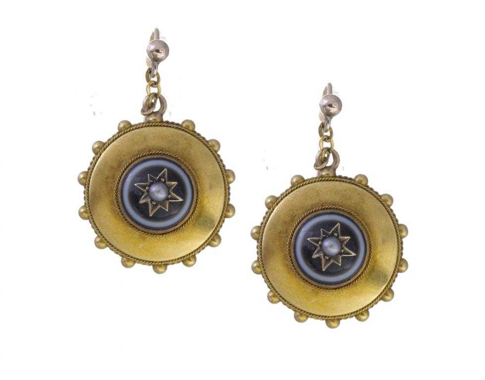 Appraisal: A PAIR OF VICTORIAN GOLD AGATE AND SEED PEARL EARRINGS