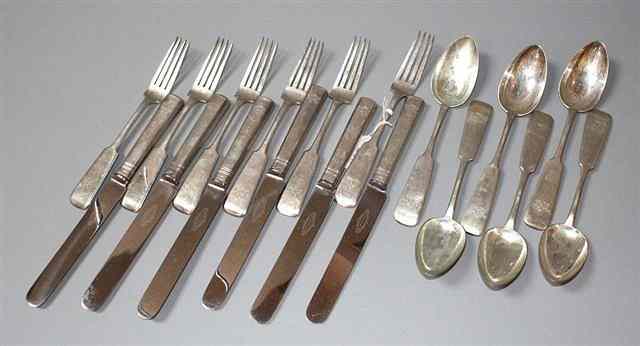 Appraisal: A SET OF SIX RUSSIAN SILVER FIDDLE PATTERN TABLE FORKS