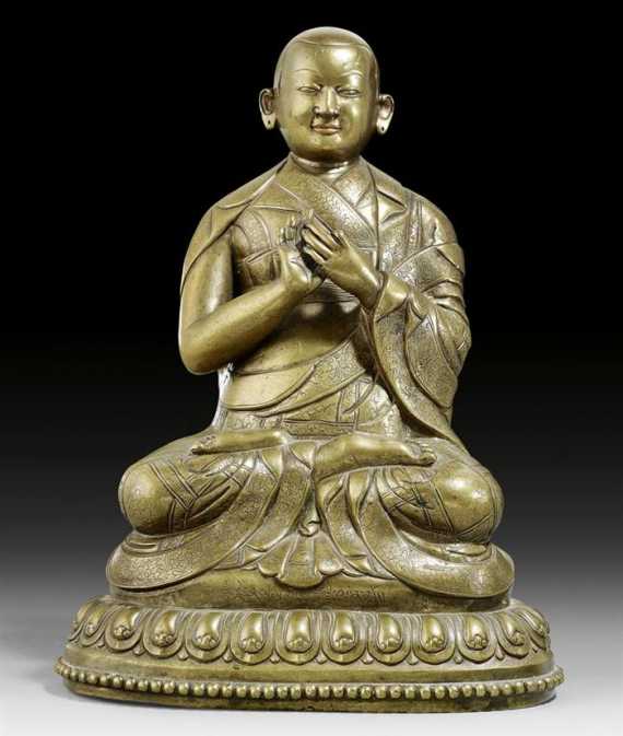 Appraisal: A FINE BRONZE FIGURE OF LAMA rJe Nam Kha'i rDo