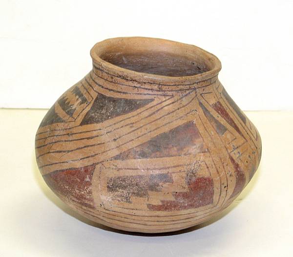 Appraisal: A Casas Grandes polychrome jar diameter in