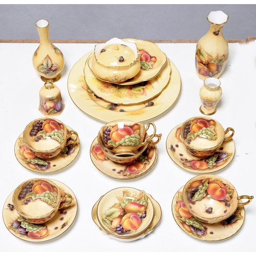 Appraisal: A collection of Aynsley fruit decorated tea and ornamental ware