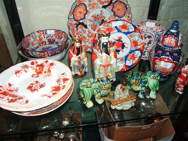 Appraisal: A group of Imari porcelain including a vase and cover