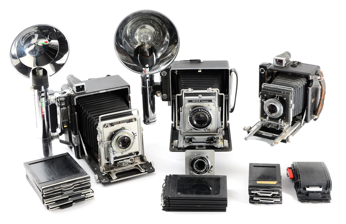 Appraisal: LOT OF LARGE FORMAT CAMERAS Graflex Speed Graphic x camera