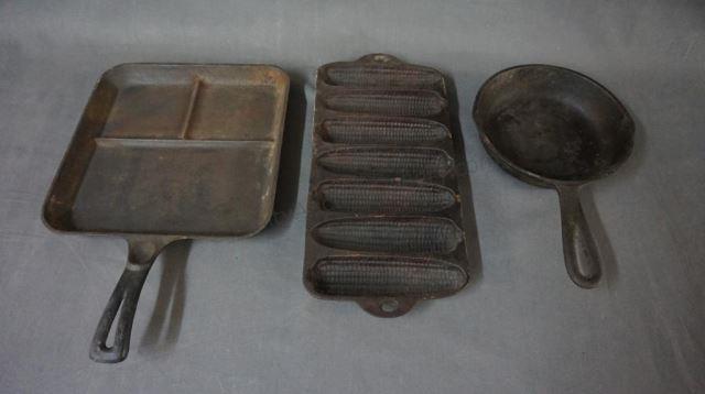 Appraisal: This is for vintage cast iron frying and cooking pans