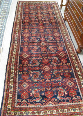 Appraisal: PERSIAN HALL CARPET Hamadan villages region northwestern Iran hand knotted