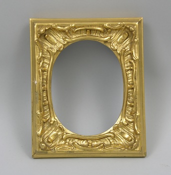 Appraisal: An Oval Opening Picture Frame Liner An oval opening picture