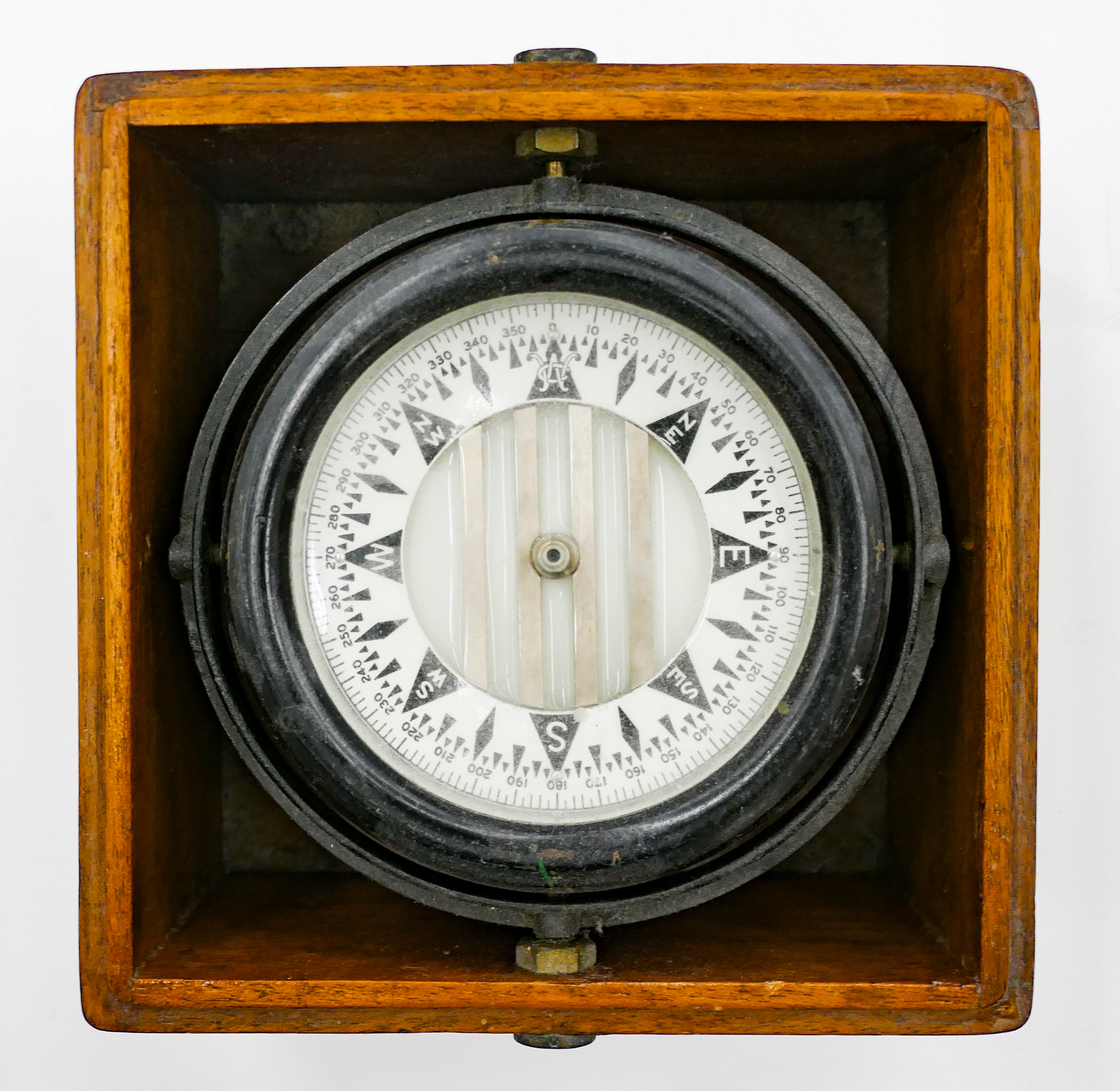 Appraisal: Wilcox Crittenden Ships Compass - Measures ''x ''x ''