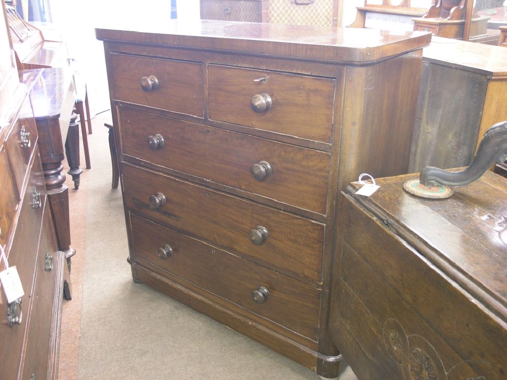 Appraisal: A Victorian mahogany chest two short and three long drawers