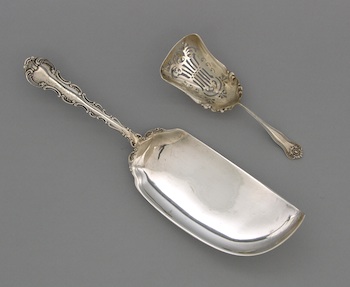 Appraisal: A Lot of Two Sterling Serving Pieces A sterling silver