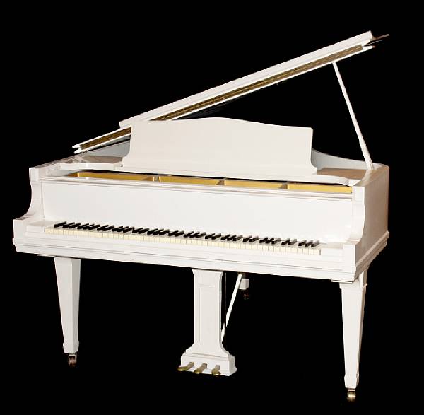 Appraisal: A Knabe white painted baby grand piano frame height in