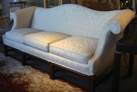 Appraisal: FAIRFIELD CHIPPENDALE STYLE SOFA WITH CREAM DAMASK UPHOLSTERY h w