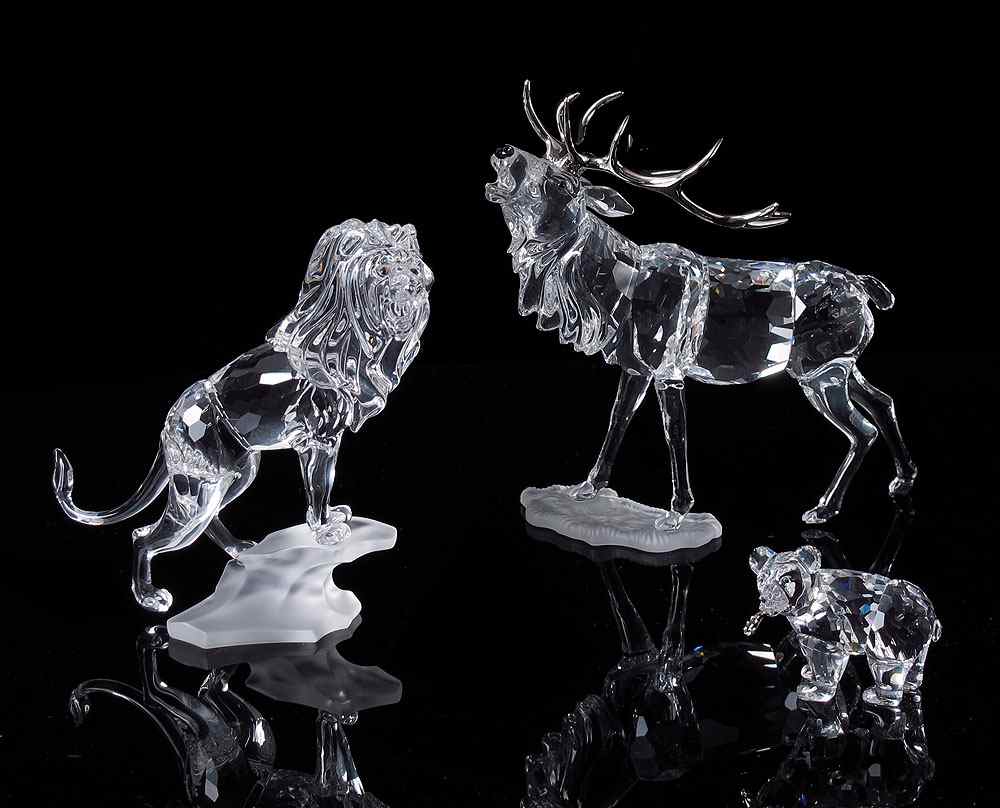 Appraisal: SWAROVSKI CRYSTAL RARE ENCOUNTERS FIGURINES THE LION Martin Zendron -