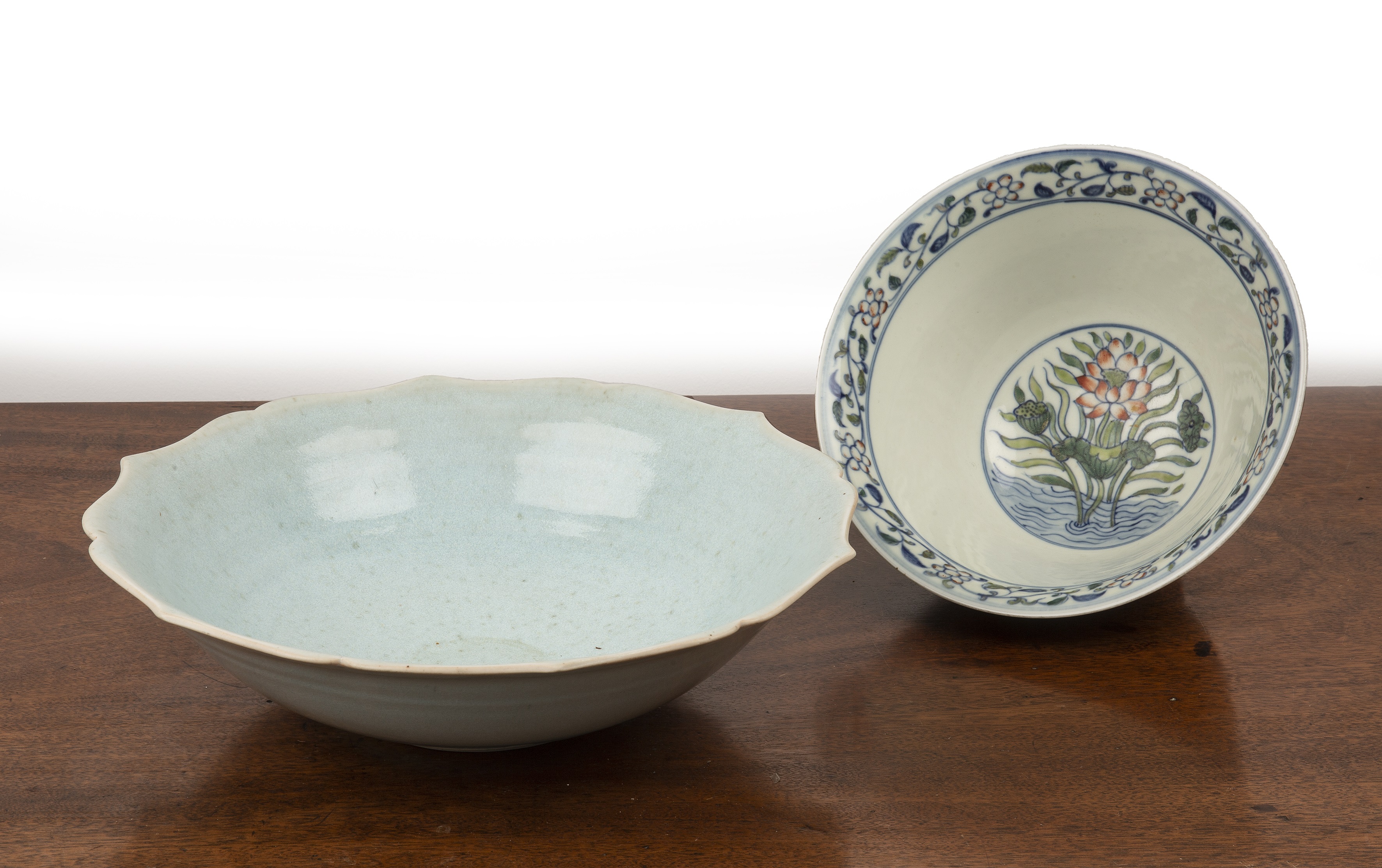 Appraisal: Two Ceramic itemsChinese comprising of a Doucai 'Lotus pond' bowl