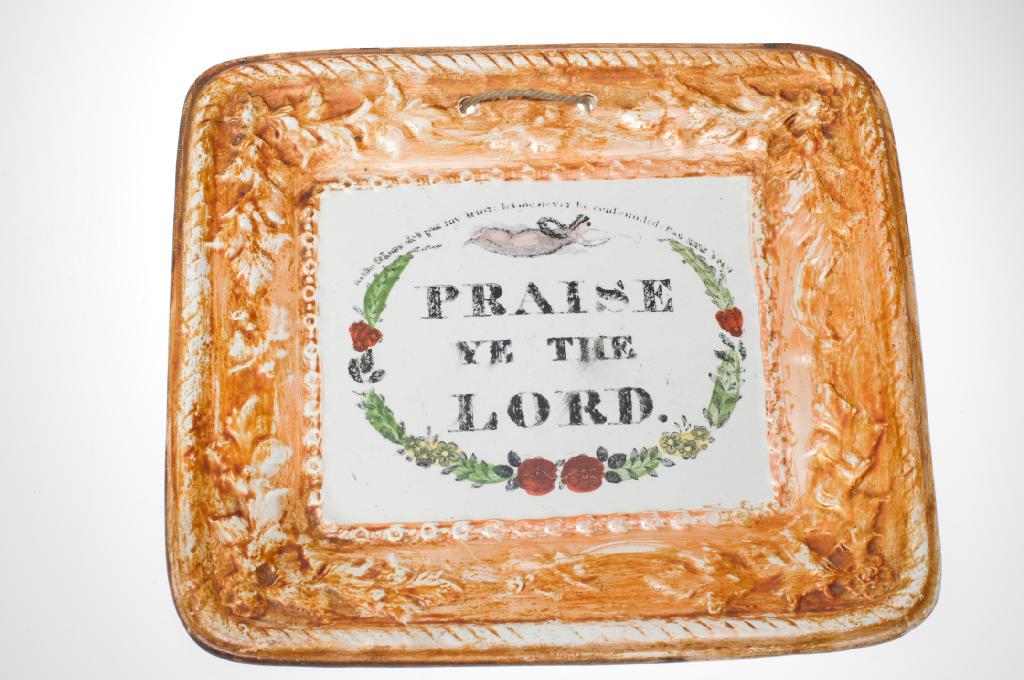 Appraisal: SUNDERLAND ORANGE LUSTRE WALL PLAQUE PRAISE YE THE LORD of